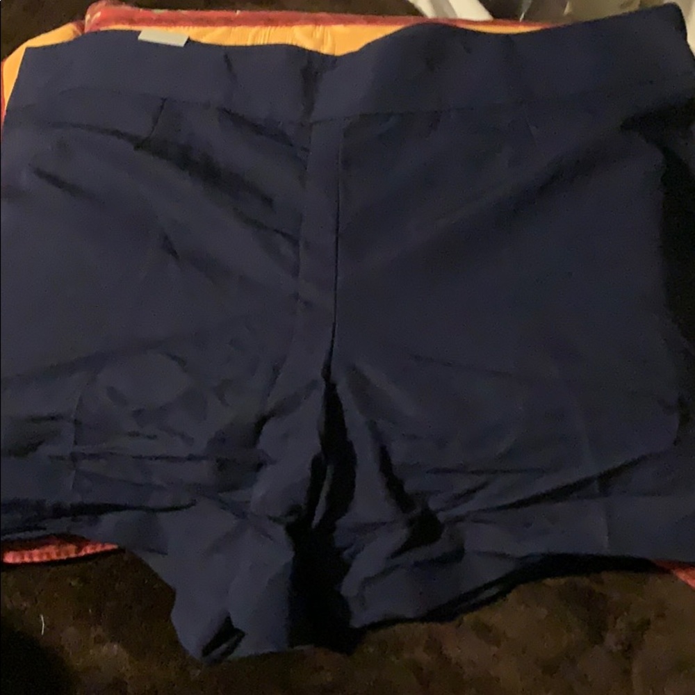 GAP short with fine cotton fabric in navy